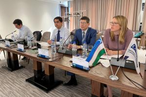 Representatives from the OSCE and the Law Enforcement Academy of the Republic of Uzbekistan during discussions on building capacities of Central Asia to educate criminal justice actors on cybercrime
 (OSCE/Juraj Nosal)