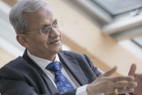 On the occasion of a visit to the OSCE Secretariat in Vienna, Waslekar spoke about the relevance of OSCE principles of co-operative security to the ever more urgent issue of sharing responsibility for the water of the world.